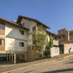 Residencial Quattro Isole Apartamento